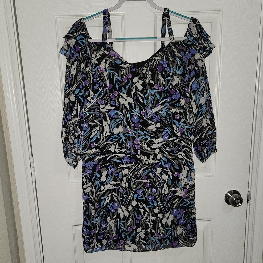 3/$20 Dressbarn Black and Purple Floral Pattern Dress